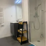 T3 Spacieux Avec 2 Places De Parking Gratuites * Angers