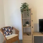 T3 Spacieux Avec 2 Places De Parking Gratuites Apartment *