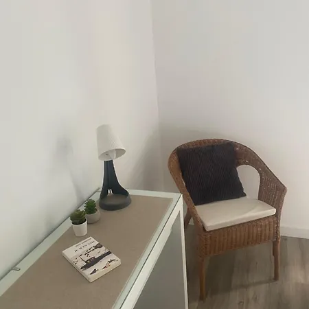 T3 Spacieux Avec 2 Places De Parking Gratuites Appartement Angers