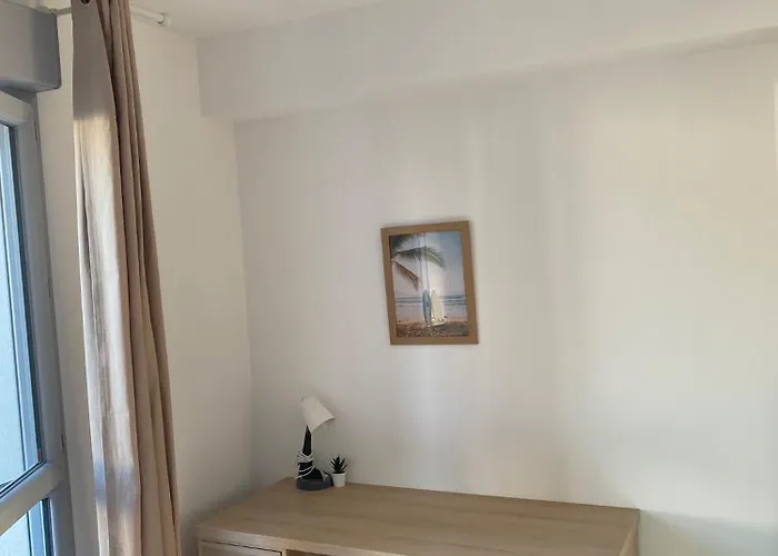 Daire T3 Spacieux Avec 2 Places De Parking Gratuites *