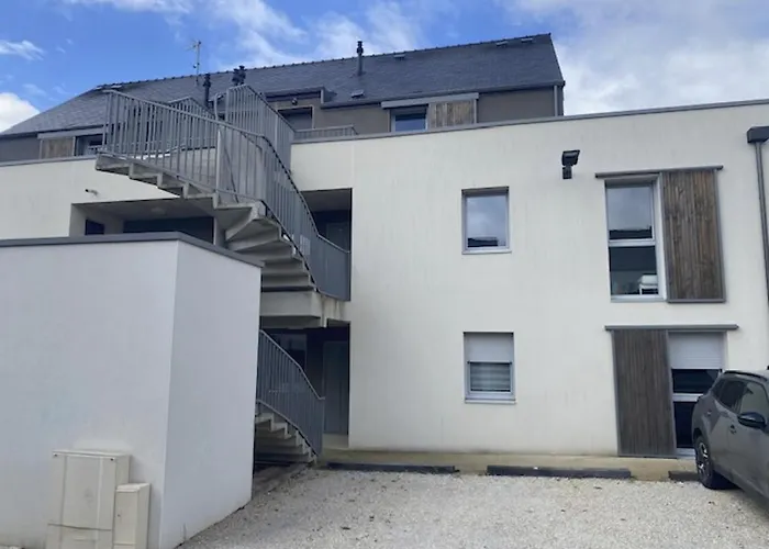 T3 Spacieux Avec 2 Places De Parking Gratuites Daire *